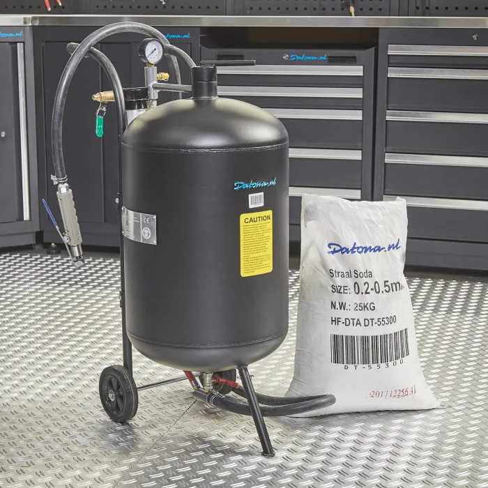 Mobiele straalketel 45 liter met luxe straalmasker